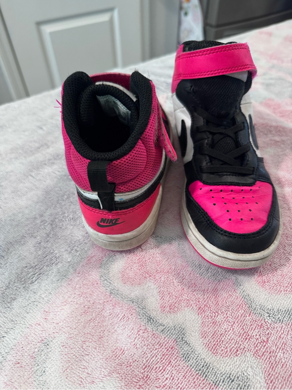 Nike Kids High-Top Sneakers in Pink and Black